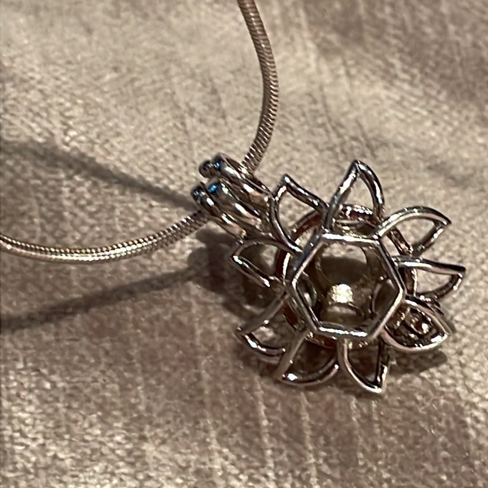 Open Floral Amulet Sterling Silver 925 Necklace Vintage